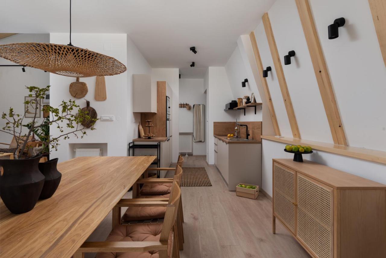 Brusane Oak Houseヴィラ エクステリア 写真
