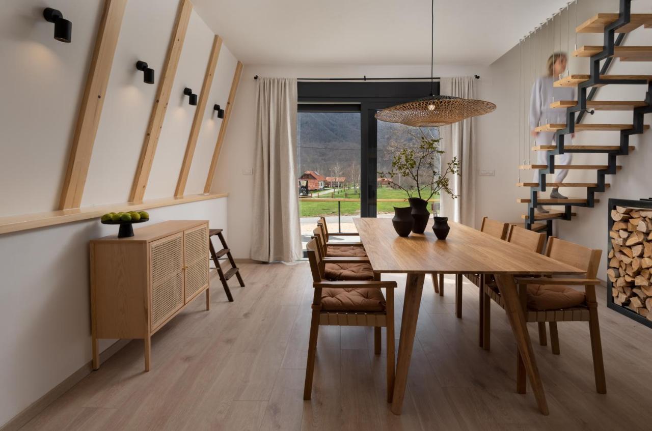Brusane Oak Houseヴィラ エクステリア 写真