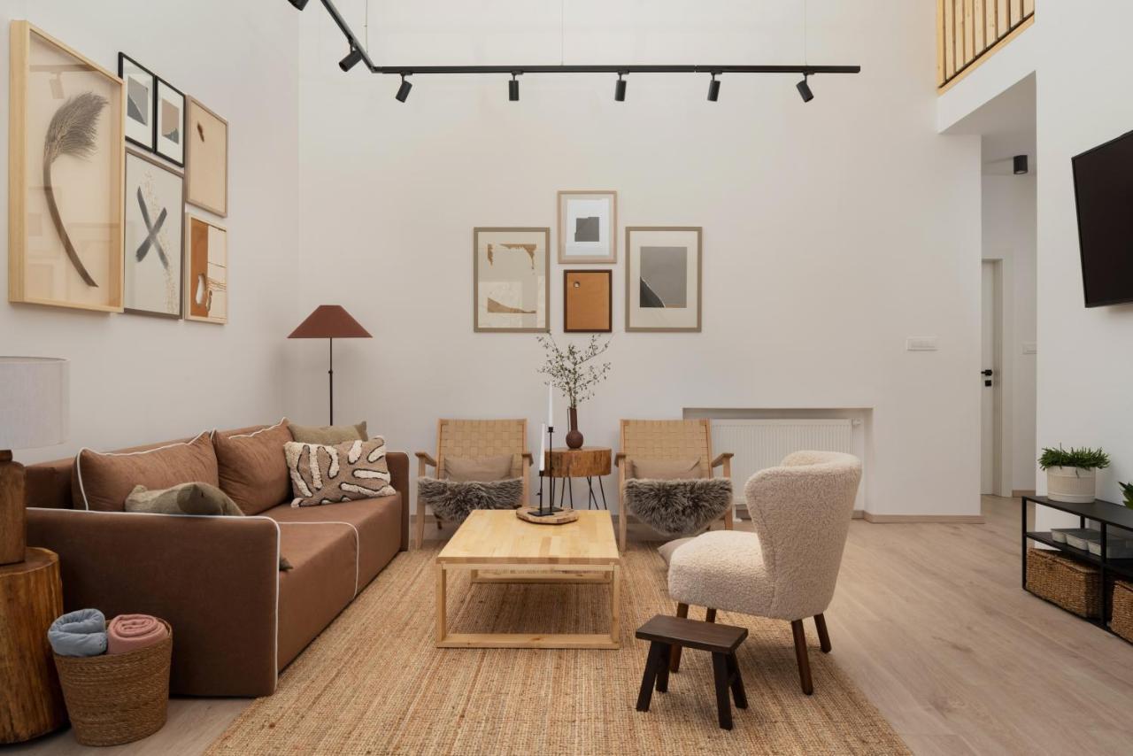 Brusane Oak Houseヴィラ エクステリア 写真