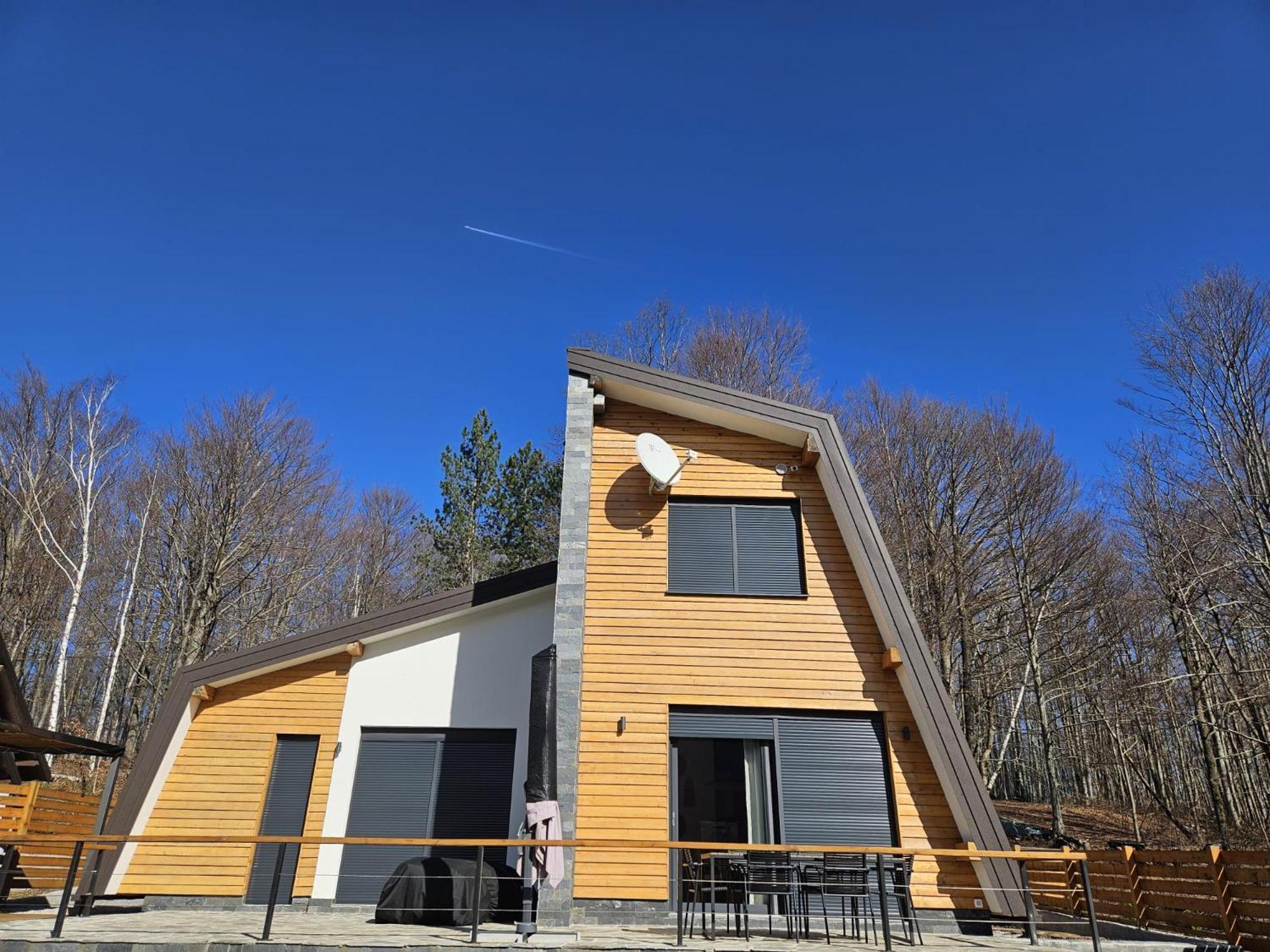 Brusane Oak Houseヴィラ エクステリア 写真