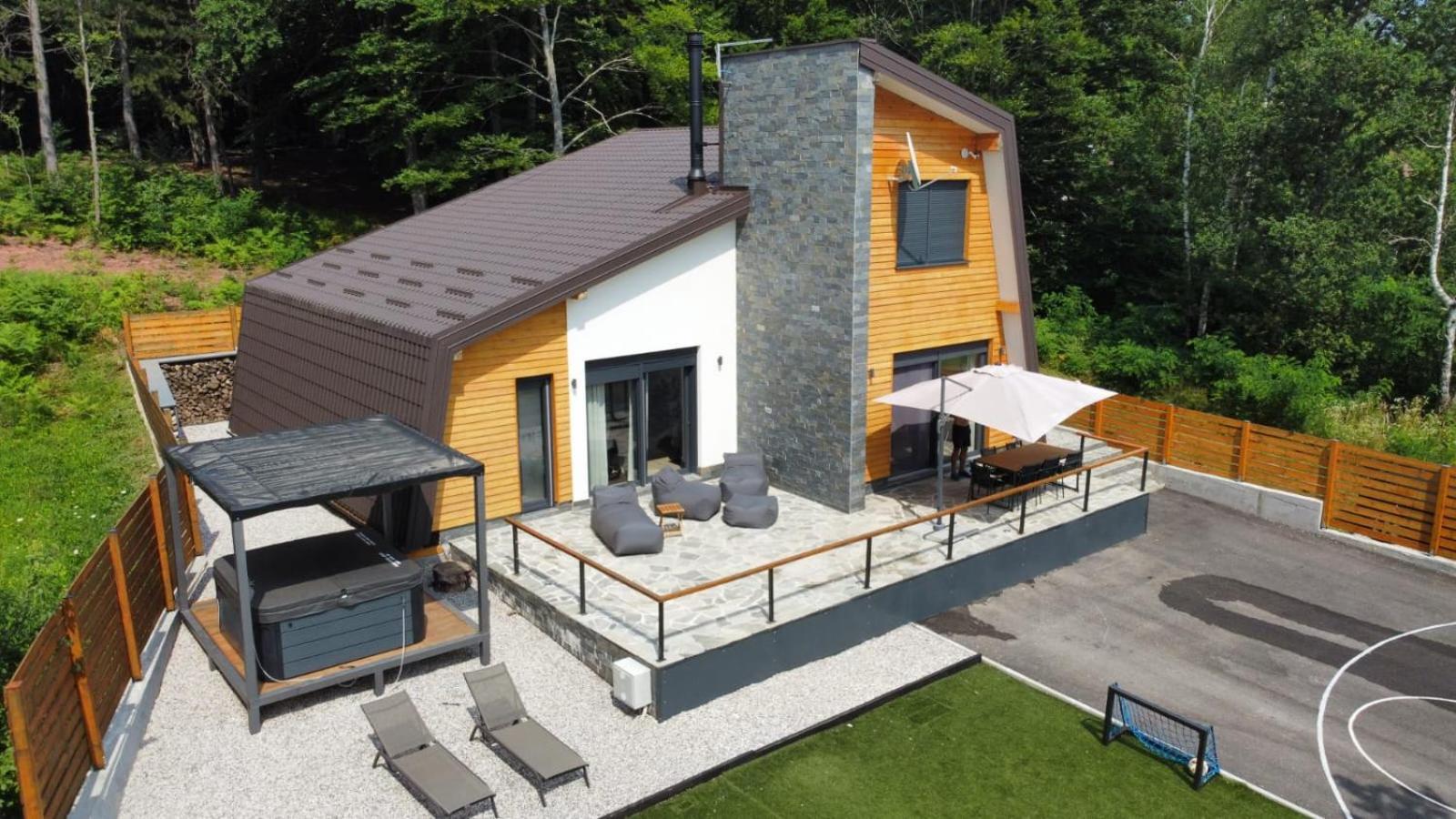 Brusane Oak Houseヴィラ エクステリア 写真