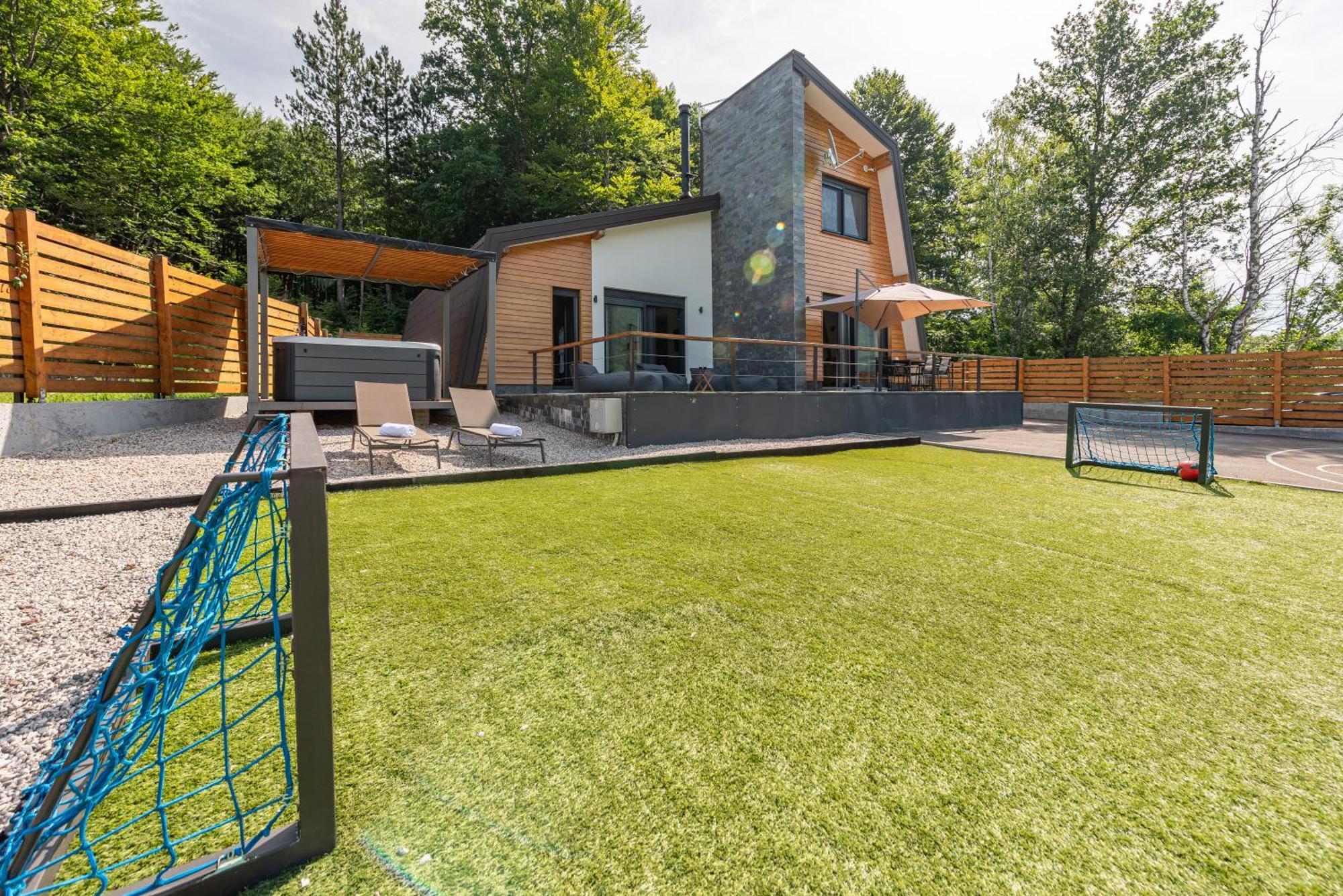 Brusane Oak Houseヴィラ エクステリア 写真